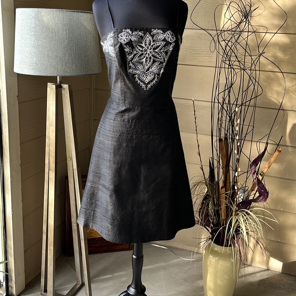 A.B.S by Allen Schwartz Silk Embroidery Cocktail Dress. Preowned